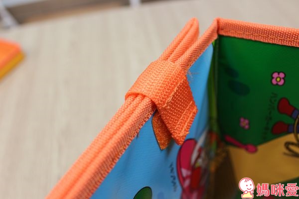 【預購團】麵包超人玩具團》兒童相機 / 捕蟲磁鐵書 / 貼紙書 / 玩具收納箱 /超大彈力球