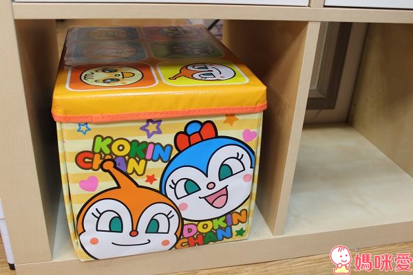 【預購團】麵包超人玩具團》兒童相機 / 捕蟲磁鐵書 / 貼紙書 / 玩具收納箱 /超大彈力球