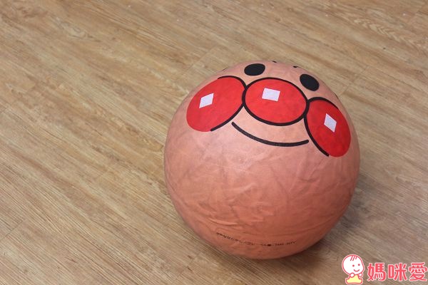 【預購團】麵包超人玩具團》兒童相機 / 捕蟲磁鐵書 / 貼紙書 / 玩具收納箱 /超大彈力球