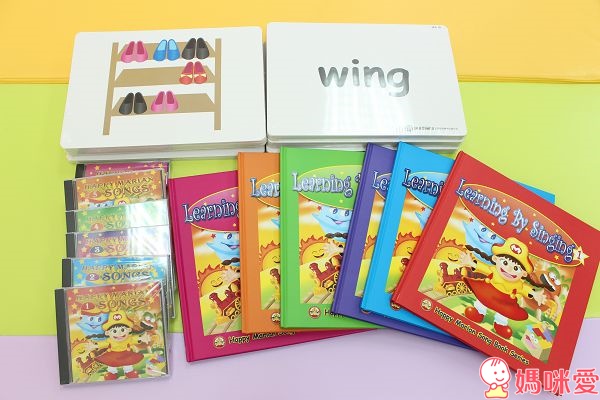 《邊玩邊學英語》寶寶英文童書 / 英文遊戲書 / 數數書 / 測量書 / 比大小