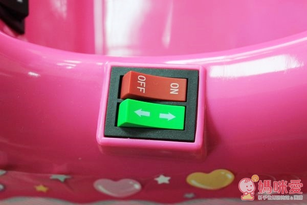 Hello Kitty 兒童電動車