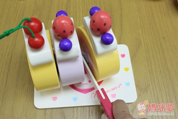 【日本Mother Garden】質感木頭玩具  / 布玩具 / 手提有聲廚房扮家家酒