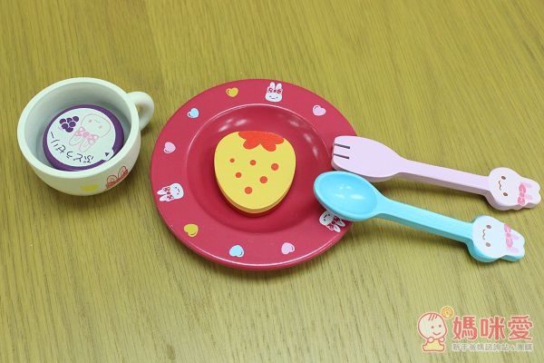 【日本Mother Garden】質感木頭玩具  / 布玩具 / 手提有聲廚房扮家家酒