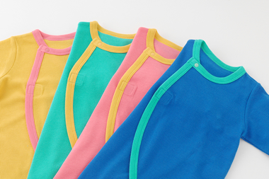 【現貨團】《日本 Chuckle Baby》60-70cm新生兒秋季服飾 粉嫩連身衣 / 包屁衣