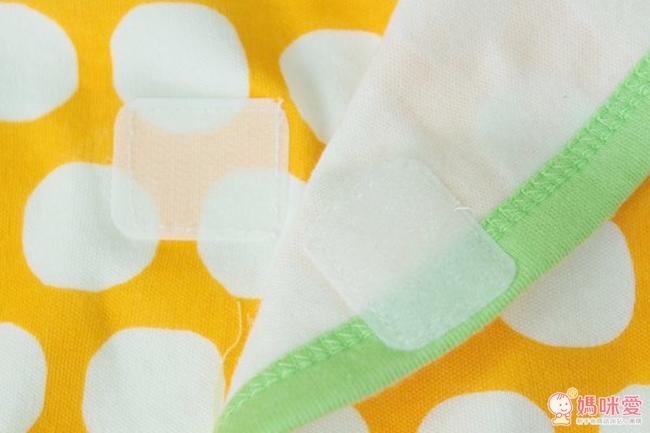 【現貨團】《日本 Chuckle Baby》60-70cm新生兒秋季服飾 粉嫩連身衣 / 包屁衣