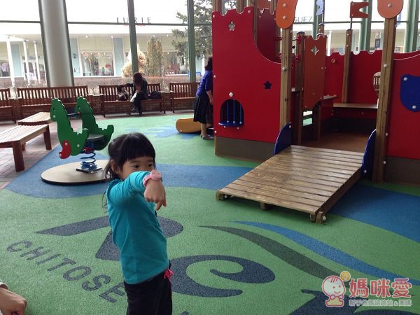 可以自動調整距離