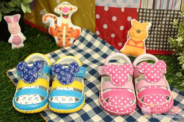 【​現貨】布布童鞋 ♪  真皮涼鞋 / 迪士尼涼鞋 / 電燈涼鞋 ✧ 不悶熱更耐穿