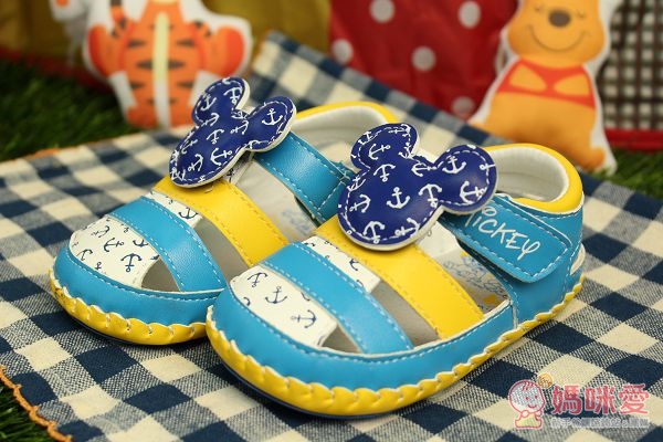 【​現貨】布布童鞋 ♪  真皮涼鞋 / 迪士尼涼鞋 / 電燈涼鞋 ✧ 不悶熱更耐穿