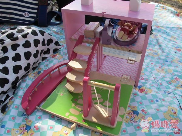 走到哪玩到哪《澳洲Tiger Tribe》外出玩具組：帶出趣木頭玩具 / 工程車系列 / 磁鐵盒