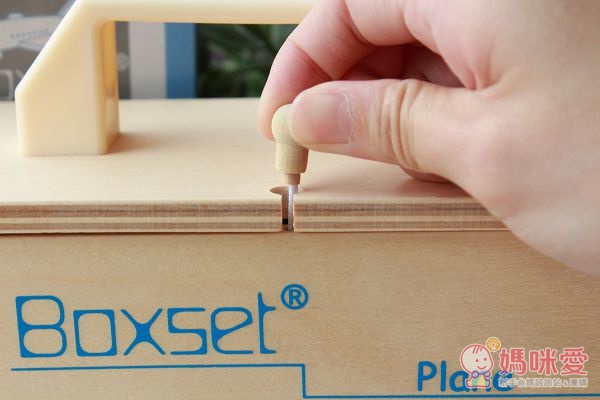 走到哪玩到哪《澳洲Tiger Tribe》外出玩具組：帶出趣木頭玩具 / 工程車系列 / 磁鐵盒