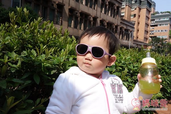 【法國 KiETLA 幼兒太陽眼鏡】2019最新流行空軍、透明款登場！