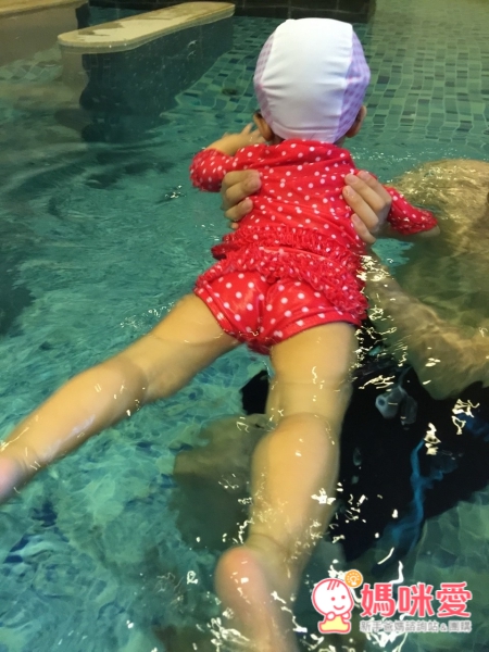 美國 RuffleButts 防曬泳衣/防曬帽