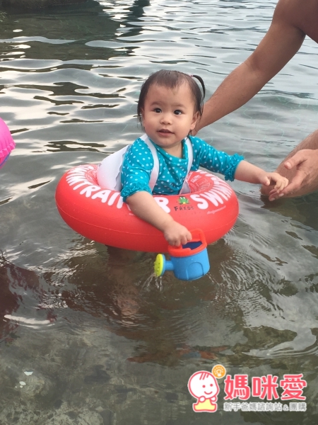 美國 RuffleButts 防曬泳衣/防曬帽