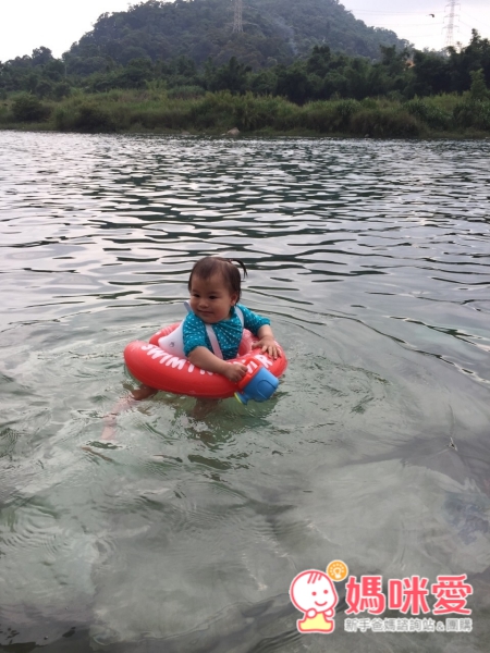 美國 RuffleButts 防曬泳衣/防曬帽