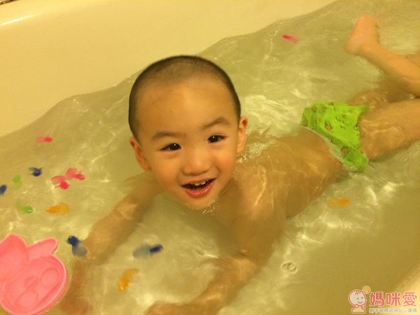 瑞典ImseVimse 游泳尿褲 , 游泳尿布, 泳衣