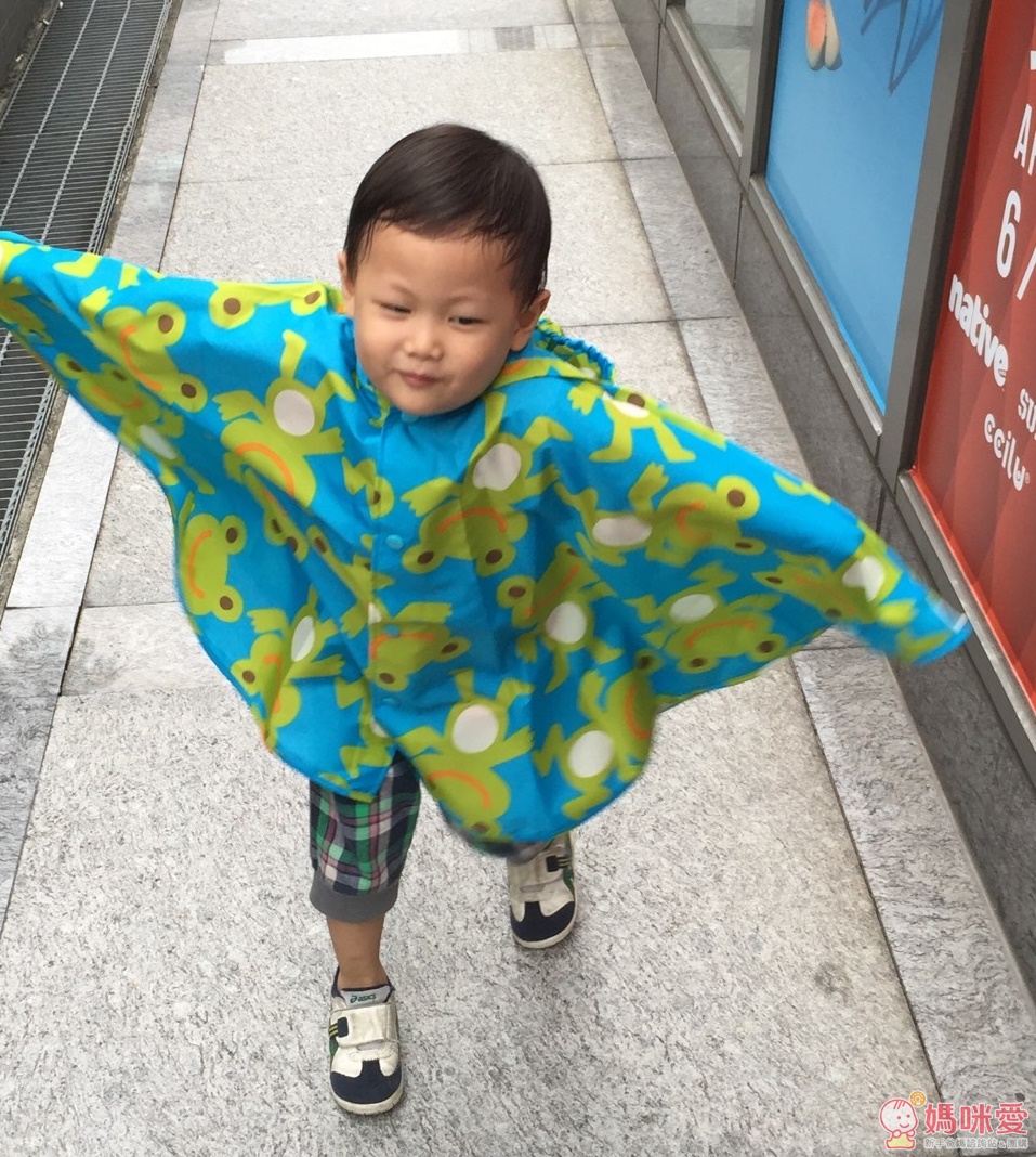 【預購團】下雨也要FUN心玩 ❤日本雨具 新色登場》 雨衣 / 小雨傘 / 雨鞋 / 擋雨外套