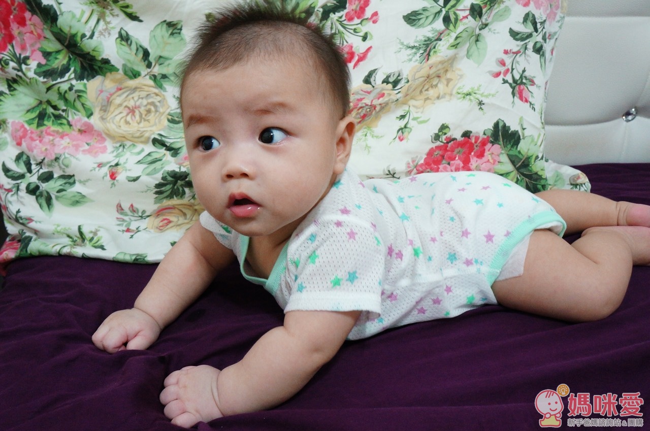 日本千趣會夏季透氣舒適洞洞裝