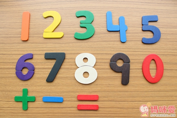 數字學習與拼圖玩具