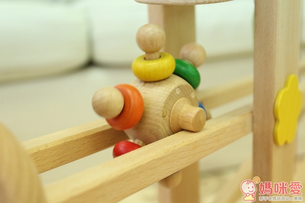 轉轉花園滾球玩具