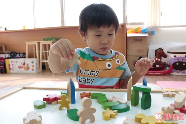 親子樂園 - 情境骨牌積木