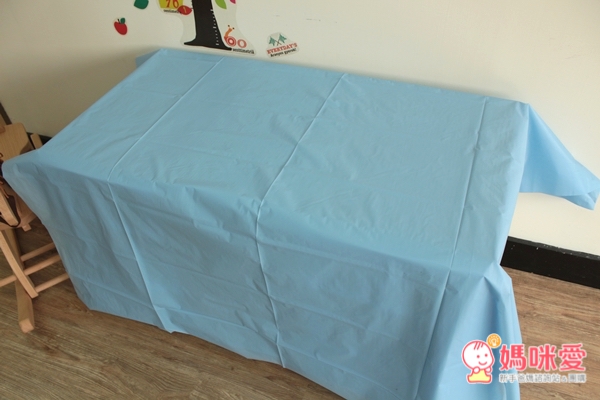 派對城塑膠桌巾-長桌巾、圓桌巾