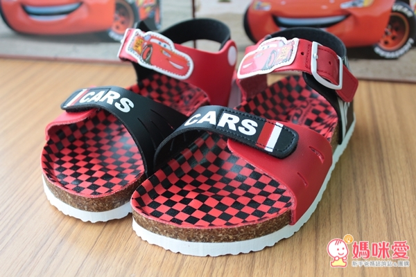 【​現貨】布布童鞋 ♪  真皮涼鞋 / 迪士尼涼鞋 / 電燈涼鞋 ✧ 不悶熱更耐穿