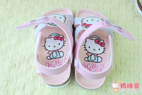 【​現貨】布布童鞋 ♪  真皮涼鞋 / 迪士尼涼鞋 / 電燈涼鞋 ✧ 不悶熱更耐穿