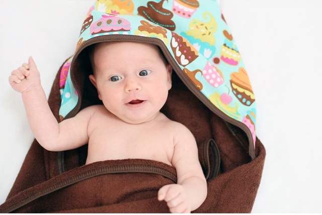 100%竹漿纖維連帽時尚浴巾