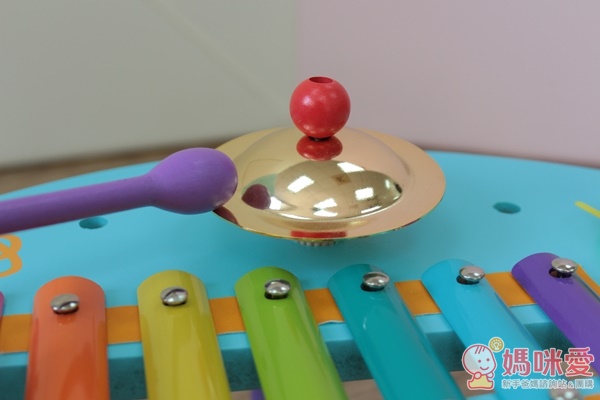 【法國 Boikido】木頭音樂玩具 ♫ FUN 心演奏幸福樂章 ❤ 鐵琴/花鈴鼓/小吉他