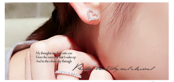 美國ILG鑽飾 - 心的問候-八心八箭耳環-S925純銀鍍白K