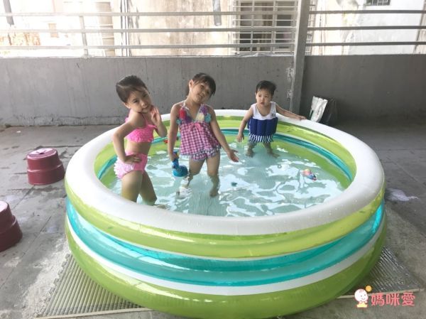 INTEX - 【限量促銷】圓型三層透明戲水游泳池(742L)