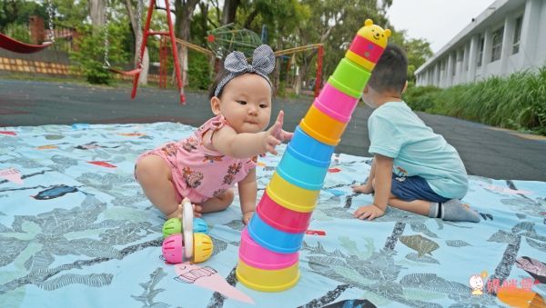 日本 Combi - 俏皮熊疊疊樂 (6個月以上)