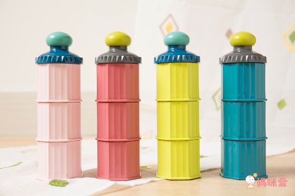 日本 Bétta - 城堡三層奶粉收納罐/分裝罐/零食盒-Iris/鳶尾花藍