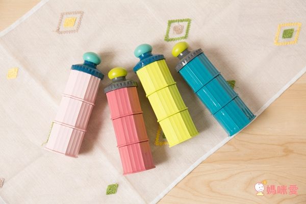 日本 Bétta - 城堡三層奶粉收納罐/分裝罐/零食盒-Iris/鳶尾花藍