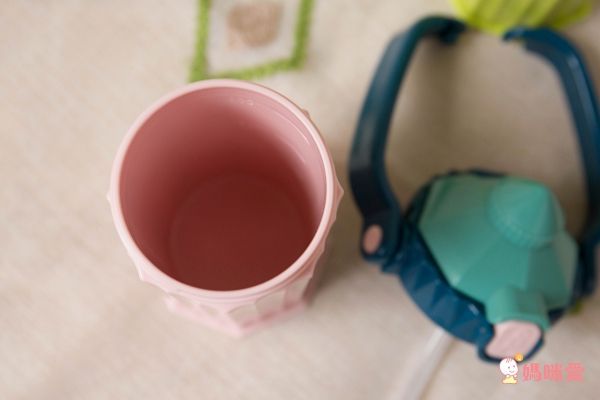 日本 Bétta - 馬戲團寶寶學習水杯-Lime Green/萊姆綠-200ml