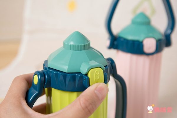 日本 Bétta - 馬戲團寶寶學習水杯-Lime Green/萊姆綠-200ml