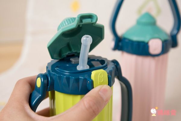 日本 Bétta - 馬戲團寶寶學習水杯-Lime Green/萊姆綠-200ml