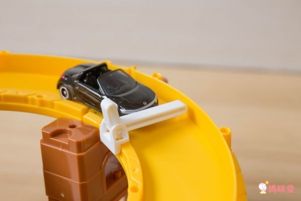 Tomica - 【兩組一起玩更好玩】交通世界SYSTEM 2WAY+5WAY創意軌道組-2WAY軌道*1+5WAY軌道*1