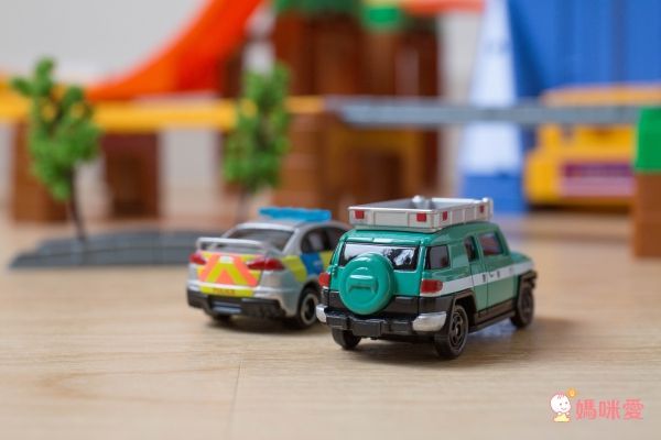 TOMICA - NO.031豐田 FJ 巡邏車(多美小汽車)