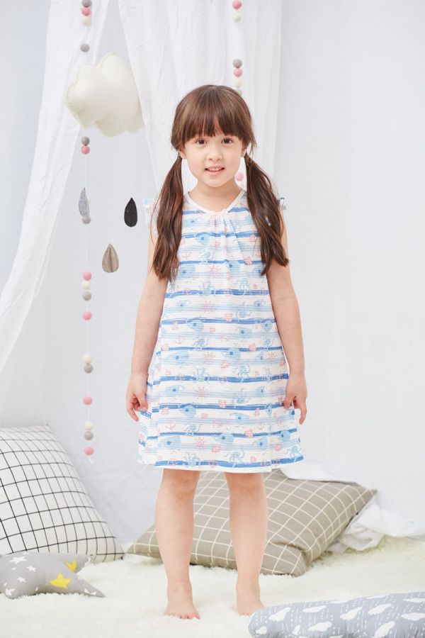 麗嬰房 Little moni - 輕透棉質長洋裝睡衣-嫩綠