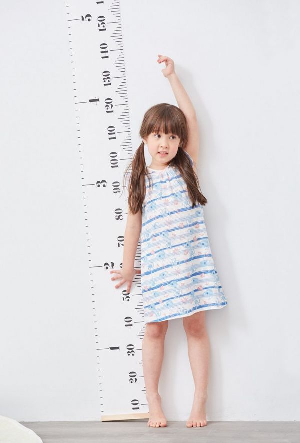 麗嬰房 Little moni - 輕透棉質長洋裝睡衣-嫩綠