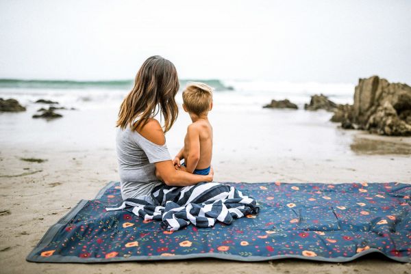 美國 Little Unicorn - OUTDOOR BLANKET野餐墊-海軍格紋