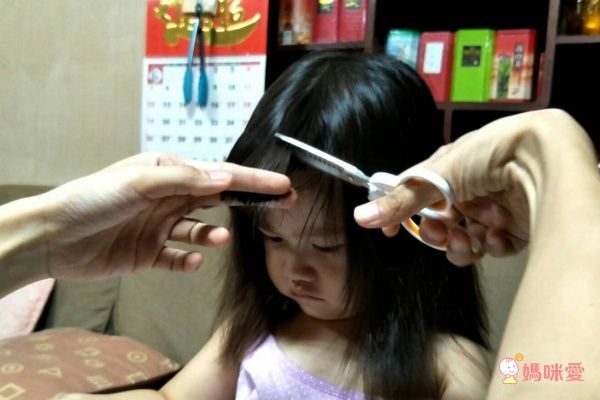 akachan honpo - 新手爸爸也OK！幼兒理髮梳剪組