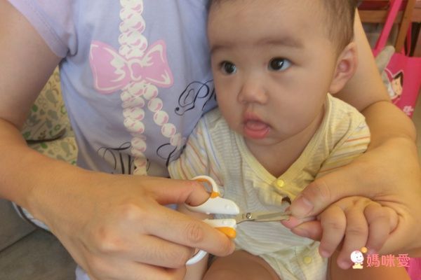 akachan honpo - 新手爸爸也OK！嬰幼兒指甲剪刀