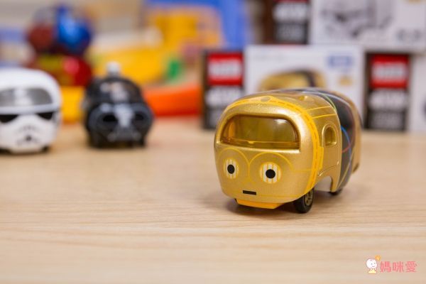 TOMICA - Disney Tsum Tsum! 疊疊樂小車  星際大戰 STAR WARS 3PO款