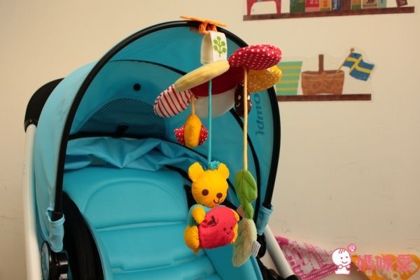 日本 Combi - 0 歲寶寶歡樂好朋友車用組-0個月起