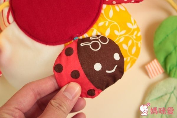 日本 Combi - 0 歲寶寶歡樂好朋友車用組-0個月起