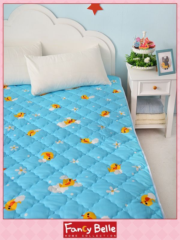 格蕾寢飾 Great Living - 義大利Fancy Belle X Malis 防蹣抗菌透氣防水平面式保潔墊-泡泡小鴨 (雙人)