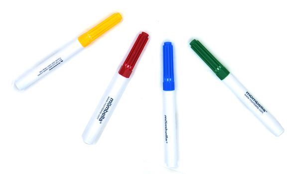 英國mombella 塗鴉矽膠餐墊(含四色塗鴉筆)