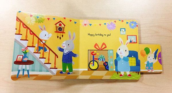 Nosy Crow - Sing Along With Me! 推拉搖轉書-Happy Birthday